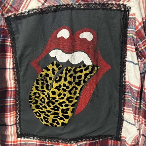 Rolling Stones Back Piece Upcycled Graphic T-Shirt & Flannel - Size Women's Med - Picture 2 of 3